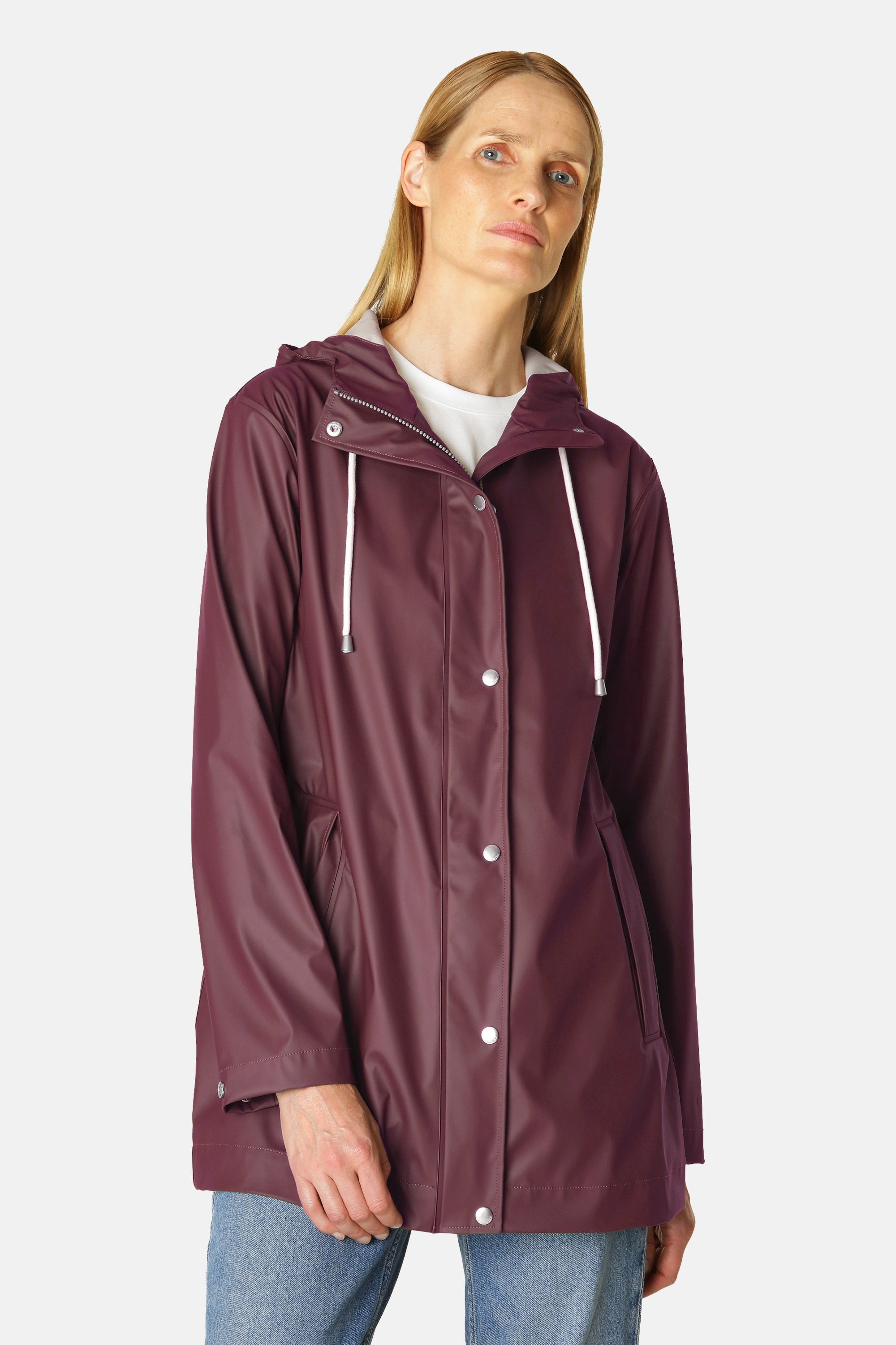 Impermeable Ligero - Maroon Banner